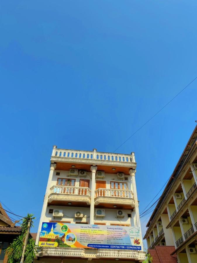 Ali Local Home Vientiane Eksteriør billede